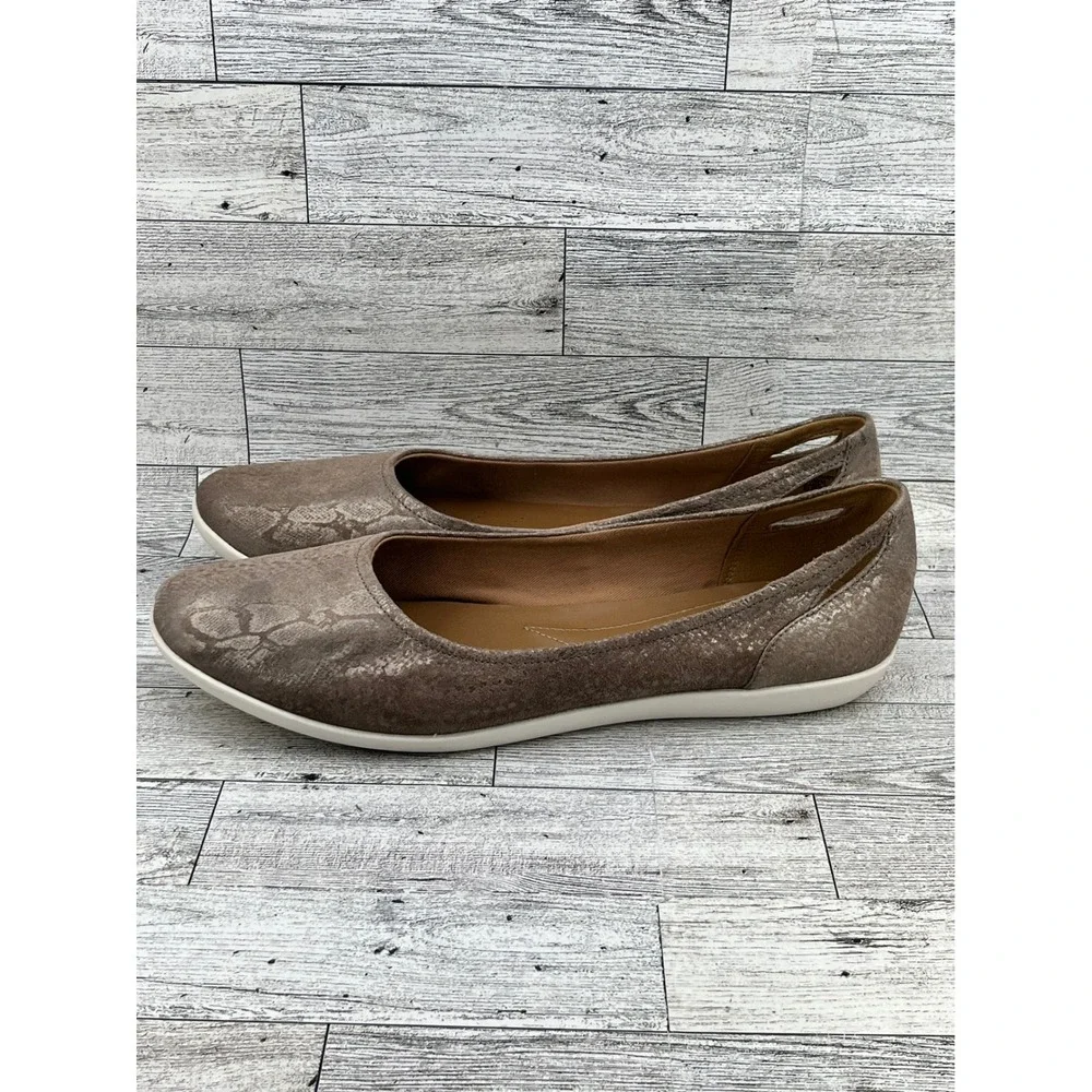 Clarks Collection Soft Cushion Metallic Taupe Textured Ballet Flats Shoes Sz 10M
